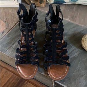 Black gladiator Sandal
